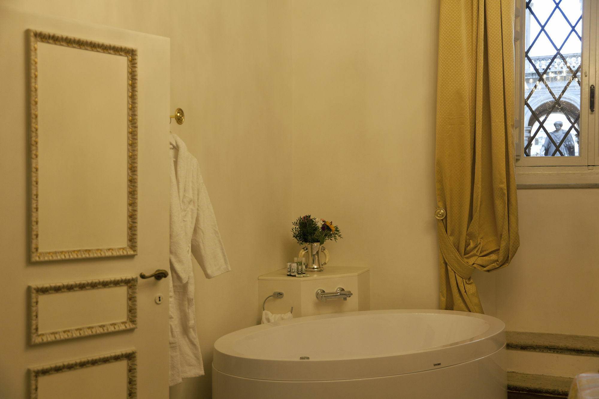 Casa A Palazzo Borghese Apartment Roma Ngoại thất bức ảnh